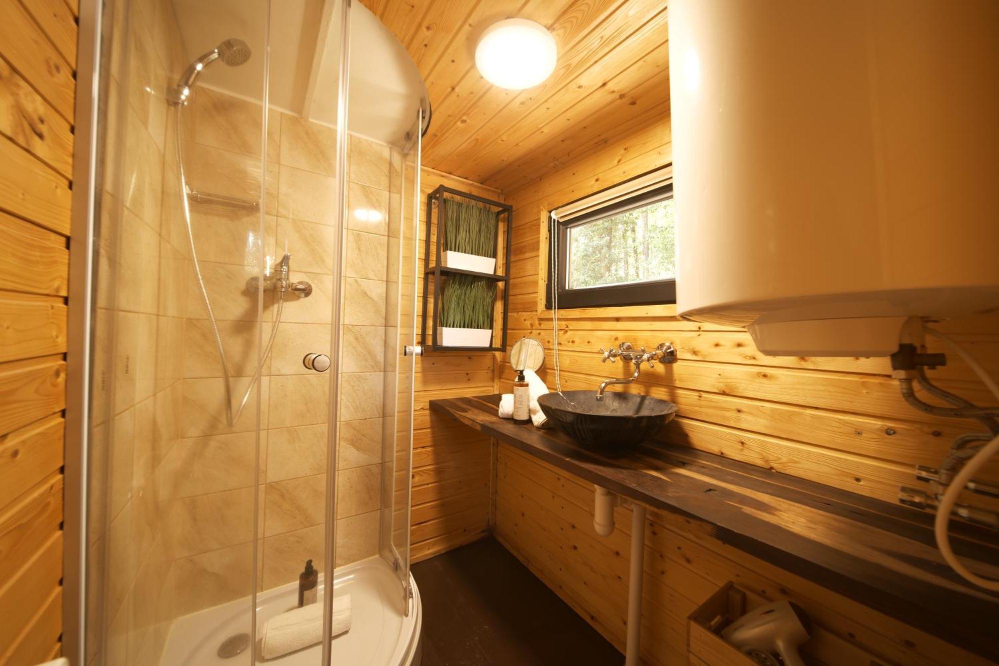 Secret Lake Prag Magic Place Relaxation& Wellness Rehenice Exterior photo