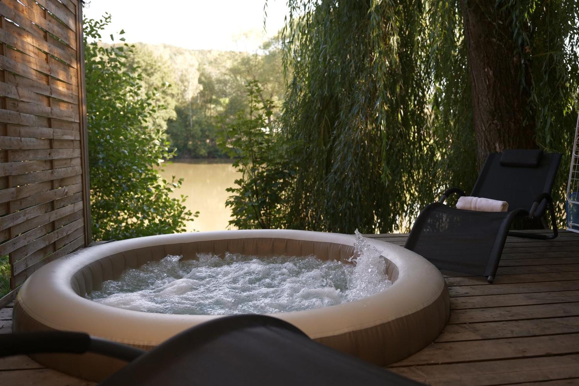 Secret Lake Prag Magic Place Relaxation& Wellness Rehenice Exterior photo
